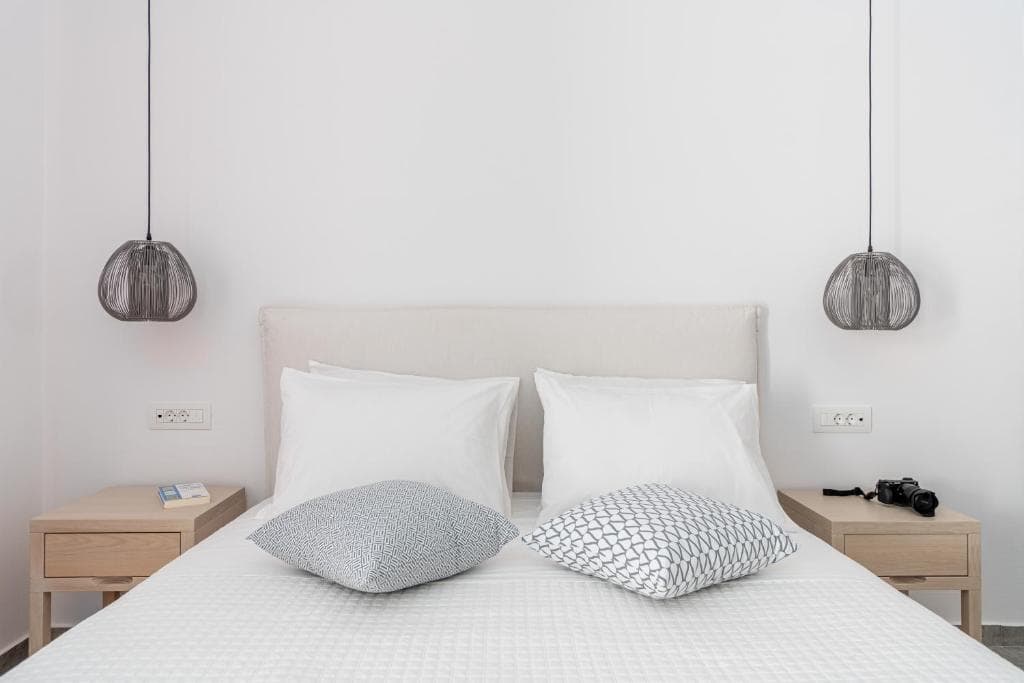 Deluxe Double Room 3