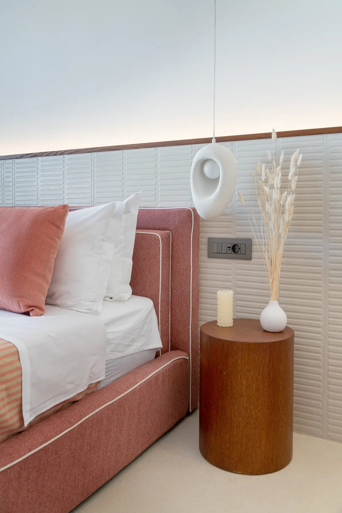 Deluxe Suite with Jacuzzi - Photo 14